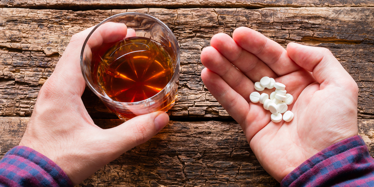 Mixing Zyrtec (Cetirizine) and Alcohol: Is It Safe?